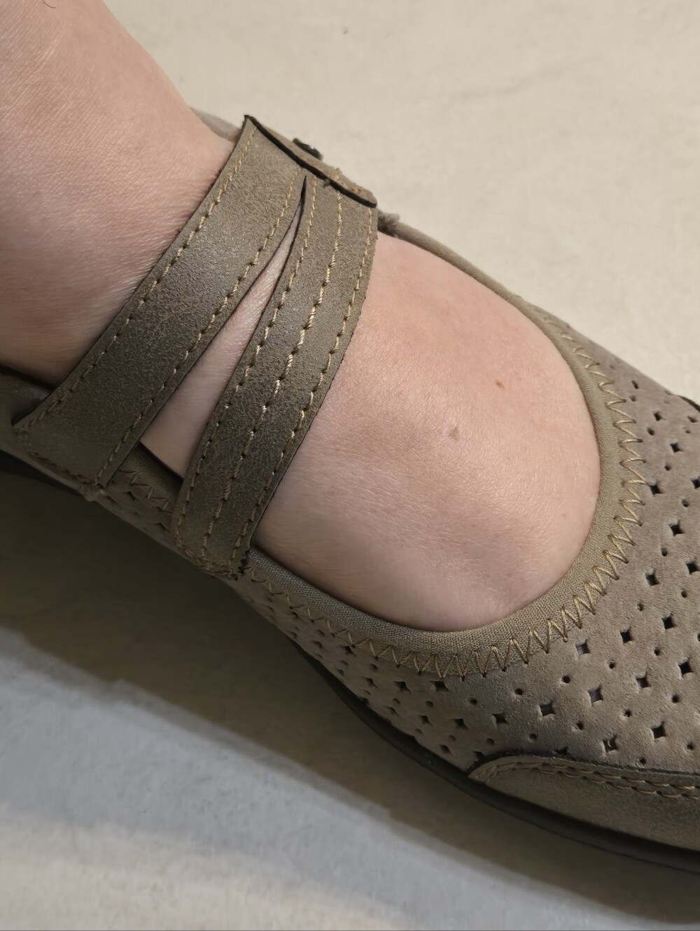 Women's Dark Beige Mary Jane Shoes - Picture 14 of 15